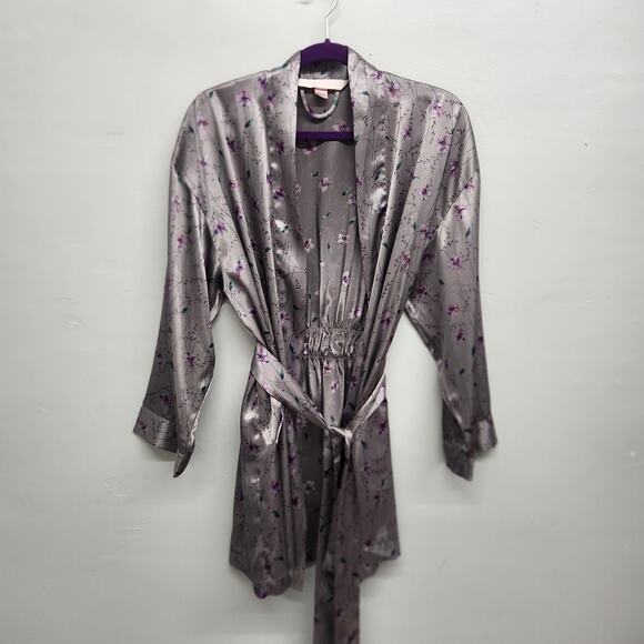 Victoria's Secret Belted Floral Satin Kimono Robe One Size Pockets - Picture 1 of 9